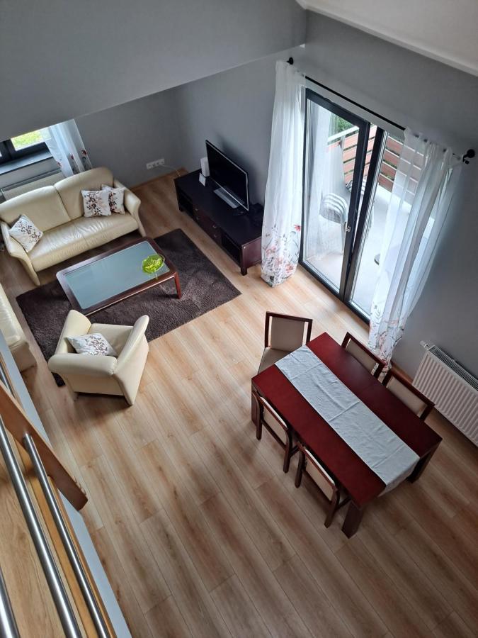 Appartamento Jelonek Jelenia Góra Esterno foto