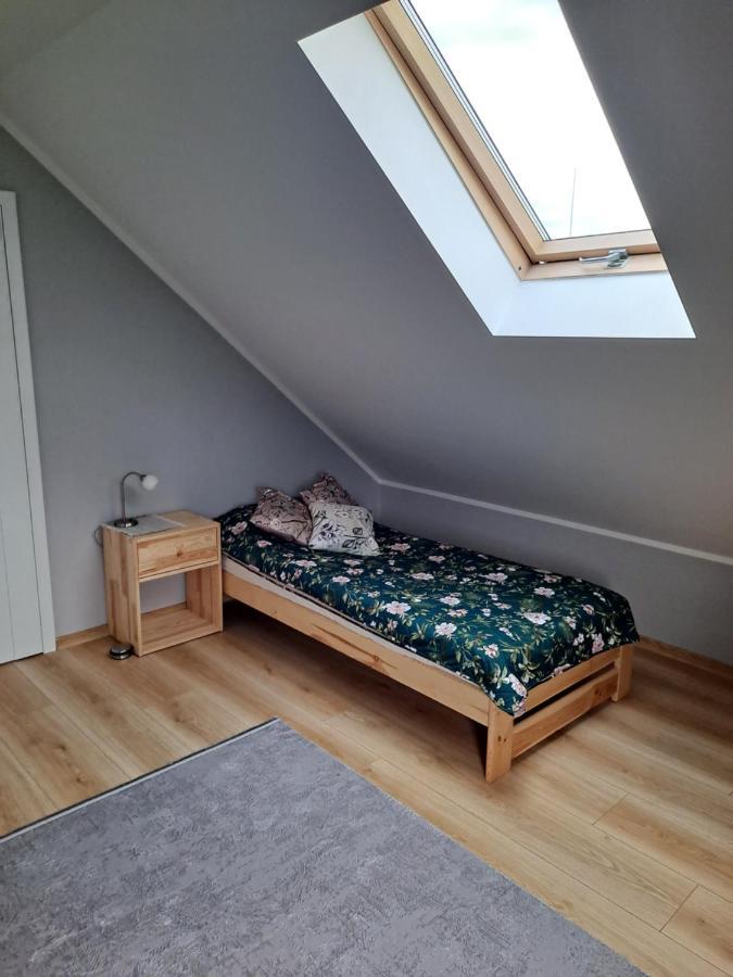 Appartamento Jelonek Jelenia Góra Esterno foto